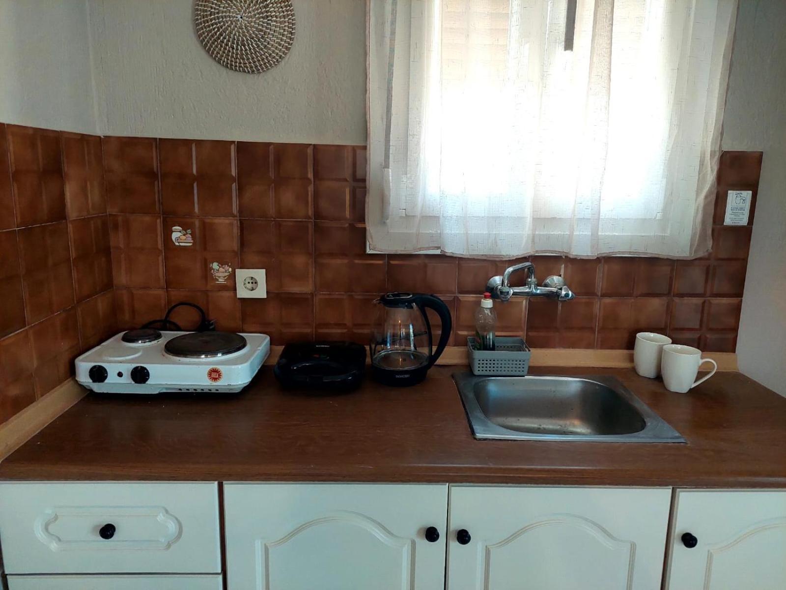 Georgia Apartments Stafylos Ruang foto